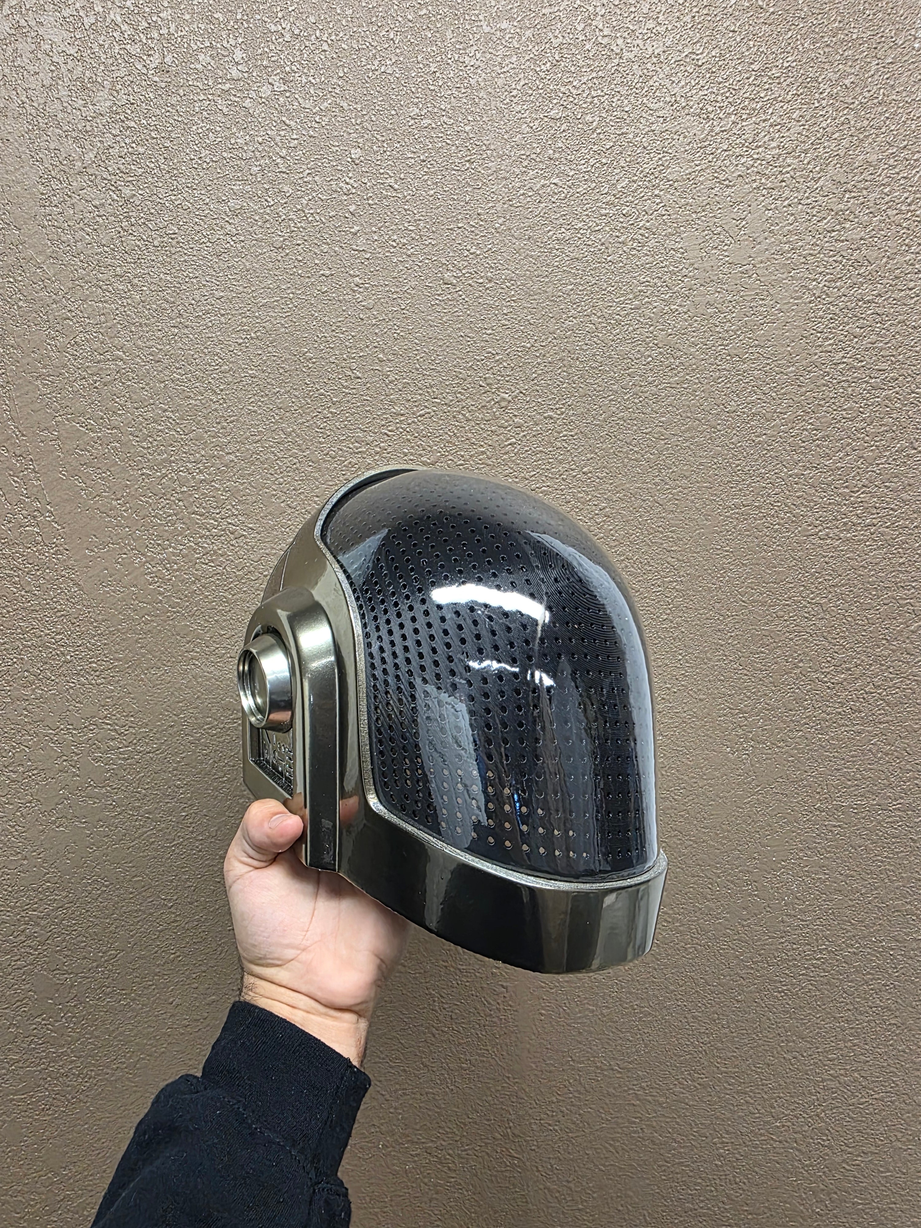 daft punk motorcycle helmet guy manuel Daft Punk Guy Manuel Helmet – Izacprints