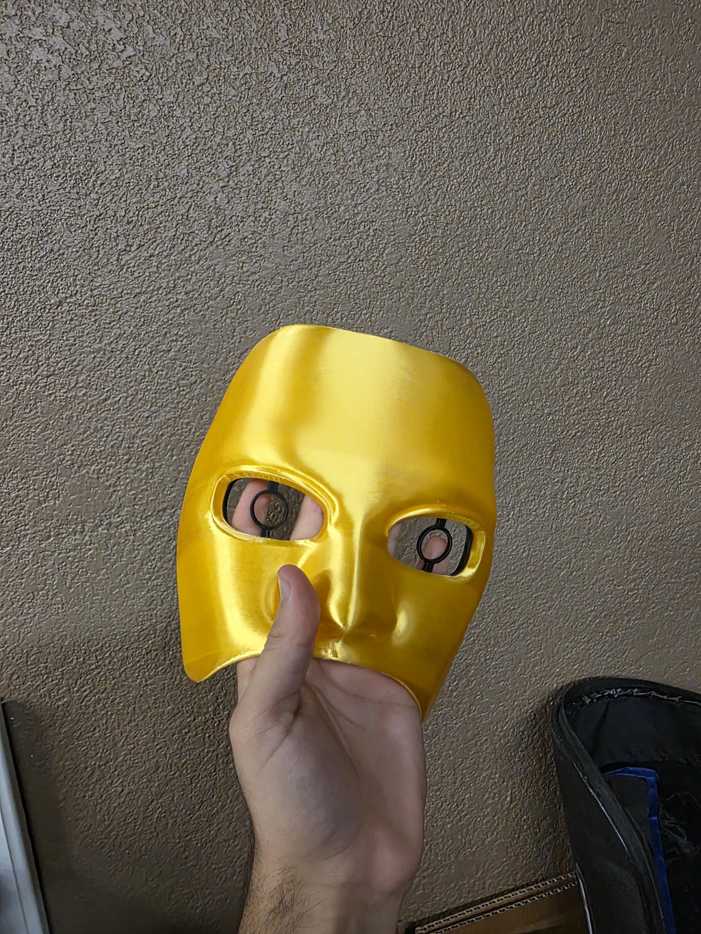 The Weeknd AHTD Tour gold Mask